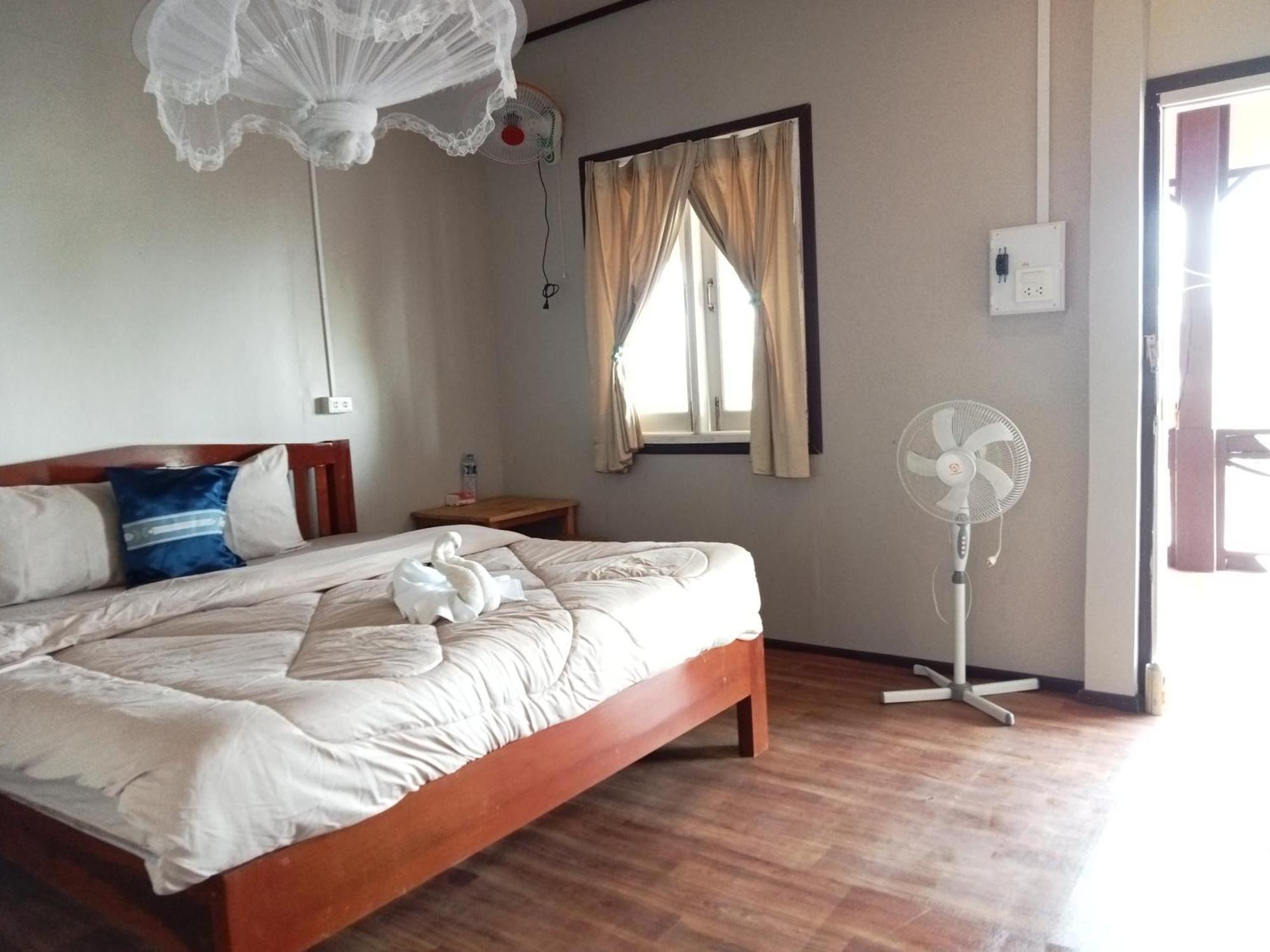 Champa Guesthouse Muang Không Екстериор снимка